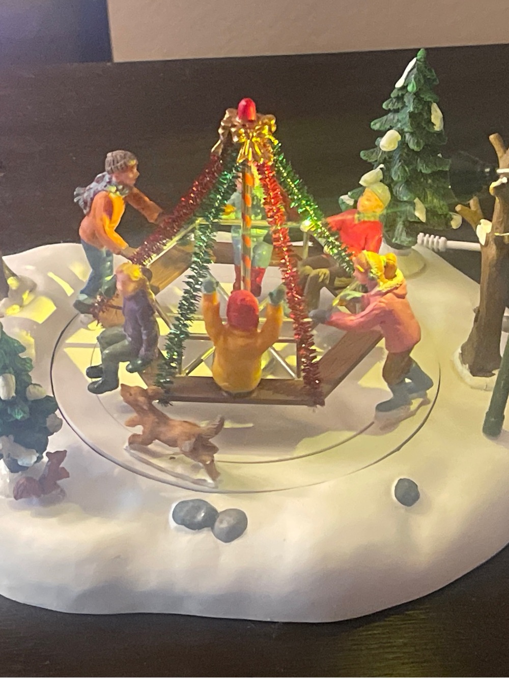 Lamax Holiday Carousel Toy Figurine Set — Multicolor